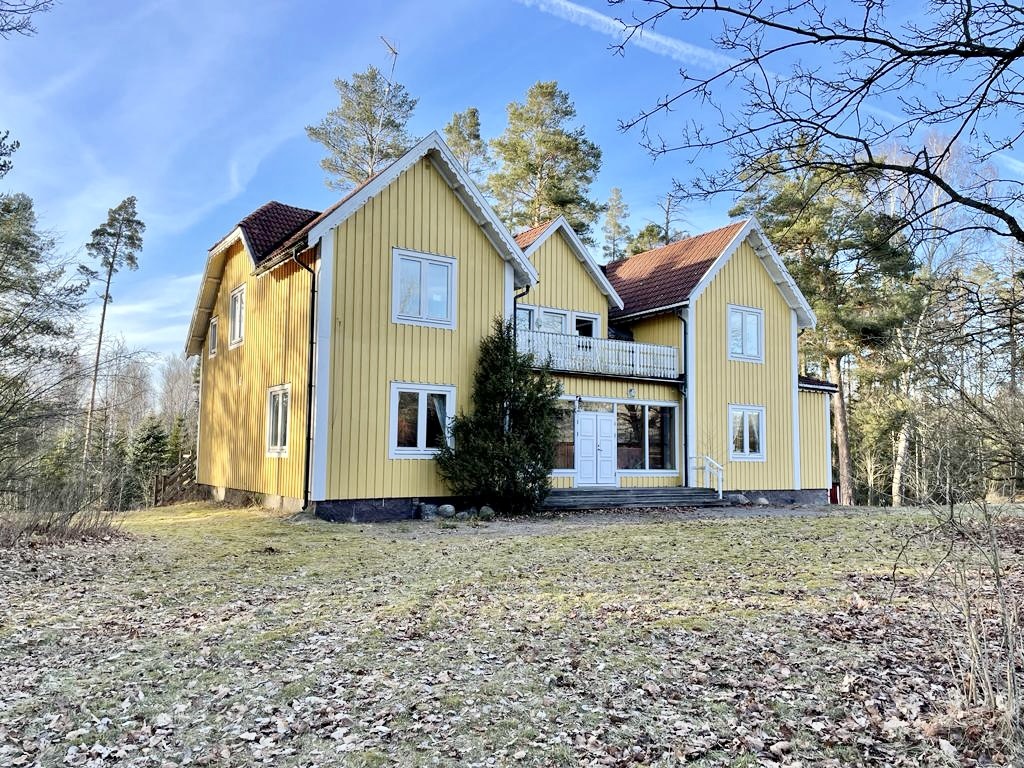 Schweden- Målilla, ! Historisches Anwesen in reizvoller Alleinlage