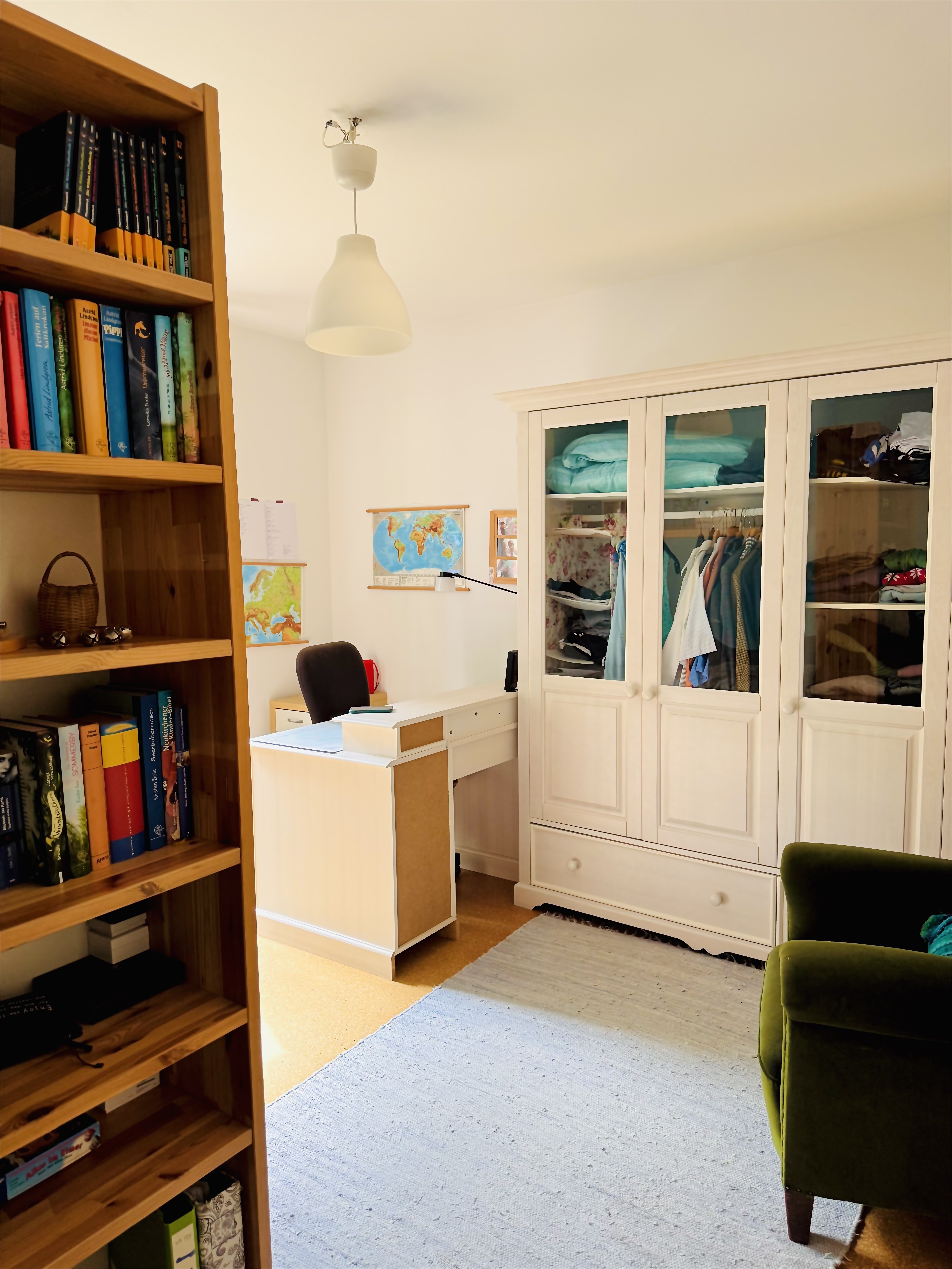 ++ Begehrtes Ein-bis Zweifamilienhaus in Top-Lage –großes Grundstück,2 Garagen mit Ausbaupotenzial++